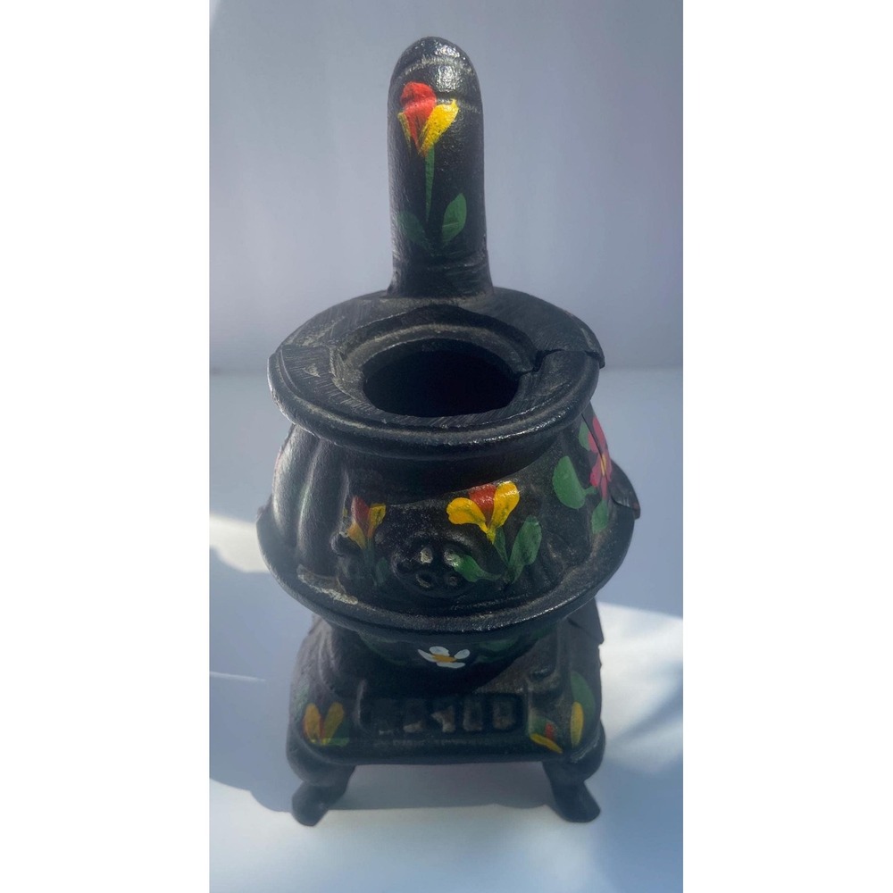 Vintage Miniature Cast Iron Pot Belly Stove Hand-Painted Design 5inches